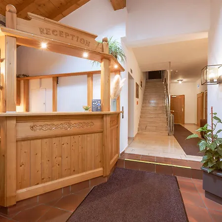 Bachschmied 3* マリア・アルム・アム・シュタイナーネン・メアー